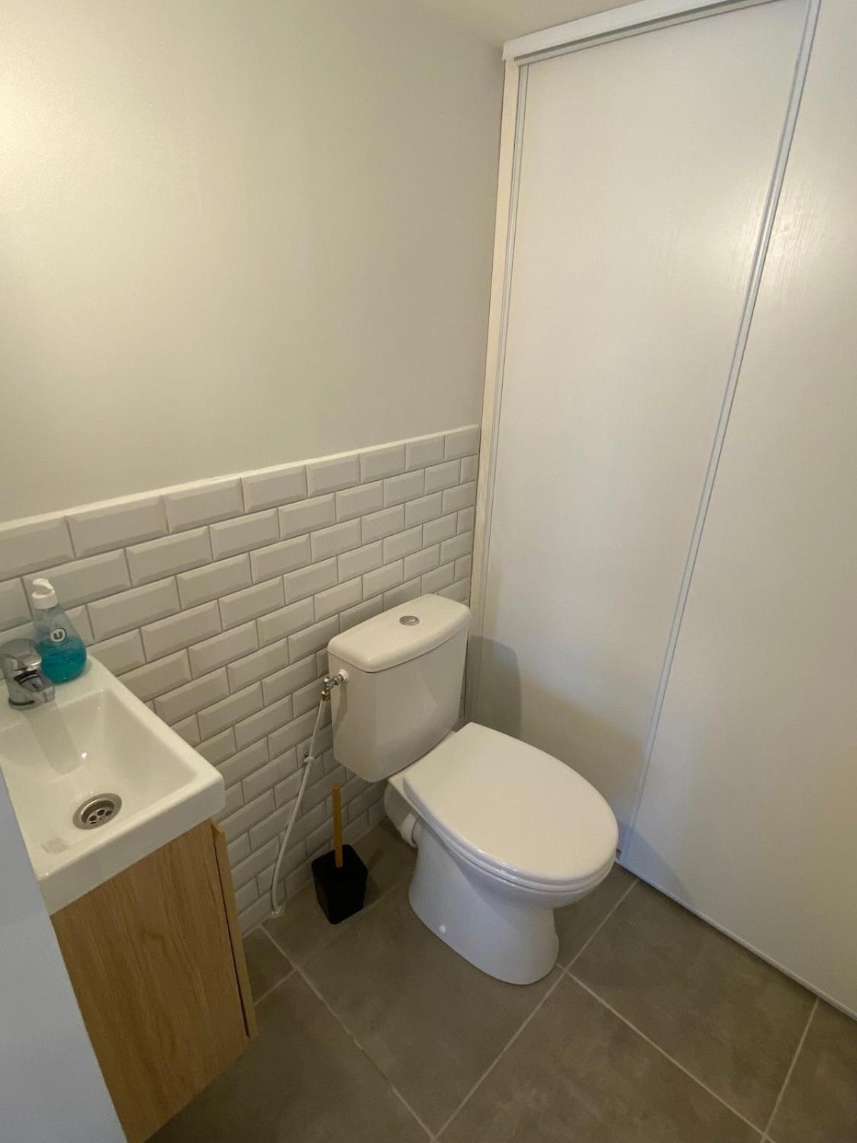 Superbe Appartement Climatise Avec Patio Montpellier Exterior photo